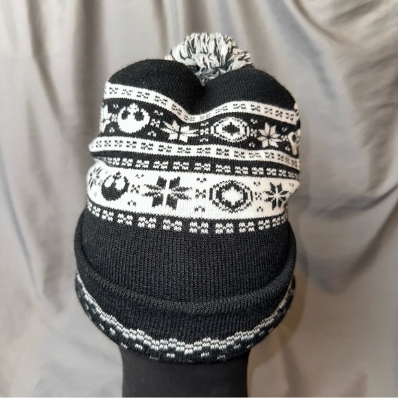 Star Wars Hat Mens OSFM Black White Galactic Imperial Rebel Knit Cuff Beanie Cap - Picture 3 of 7